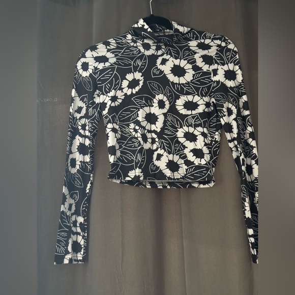 Floral Print Two-Piece Set - Picture 4 of 6